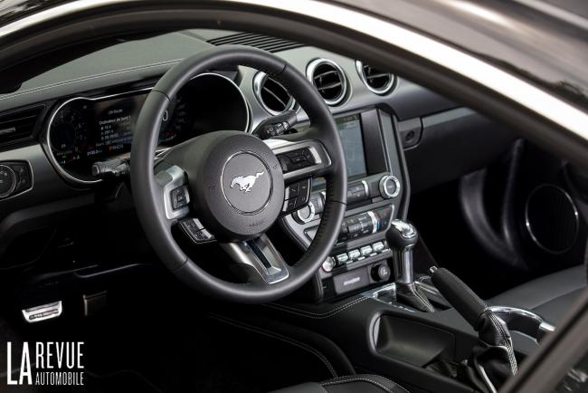 Interieur_Ford-Mustang-GT-V8-Le-Mans_19