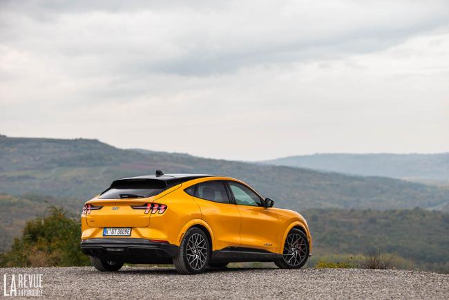 Exterieur_ford-mustang-mach-e-gt_3