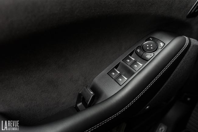 Interieur_ford-mustang-mach-e-gt_7