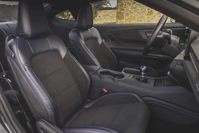 Essai Ford Mustang Dark Horse : une ode au V8 et au levier