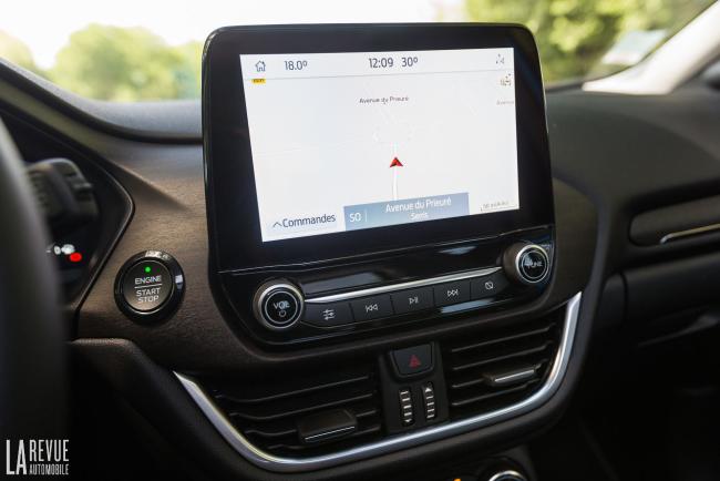 Interieur_ford-puma-hybride-e85-essai_6