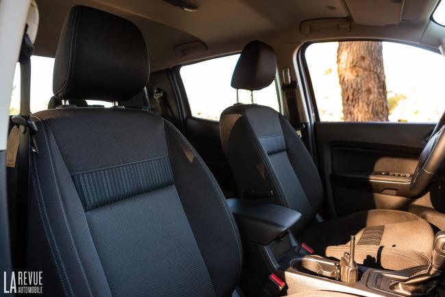 Interieur_ford-ranger-series-speciales-2021_0