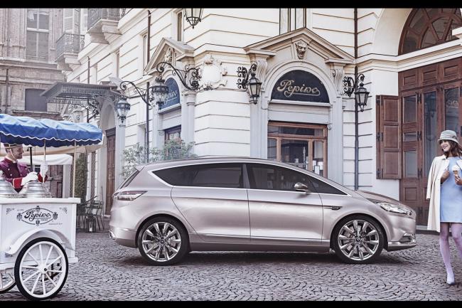 Exterieur_Ford-S-Max-Vignale-Concept_1