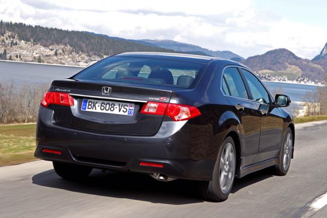 Exterieur_Honda-Accord-2011_2