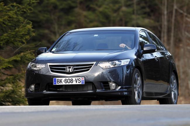 Exterieur_Honda-Accord-2011_6