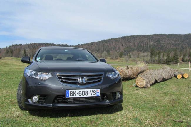 Exterieur_Honda-Accord-2011_5