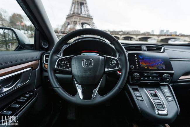 Essai Honda CR-V Hybrid : mi-électro, mi-techno ?