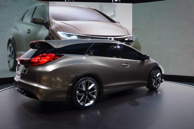 Exterieur_Honda-Civic-Break-Concept_4