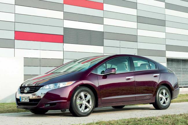 Exterieur_Honda-FCX-Clarity_2