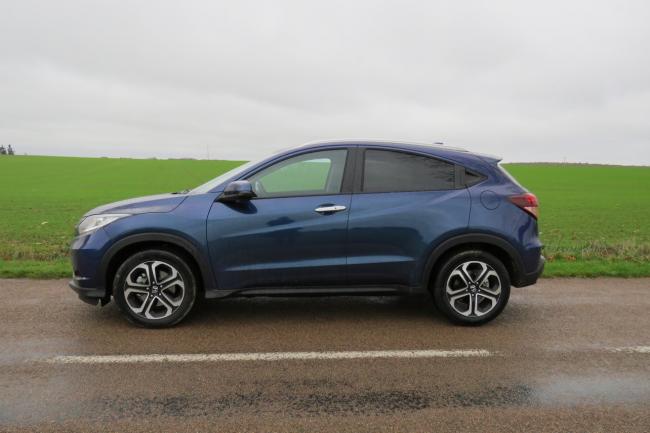 Exterieur_Honda-HRV-IDTEC-Exclusive-Navi_5