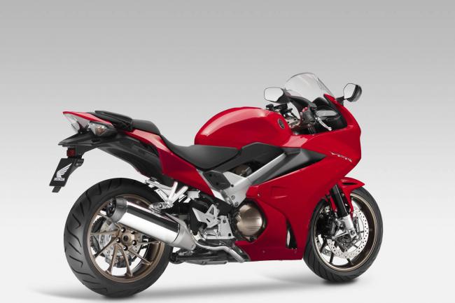 Exterieur_Honda-VFR-800-F_1