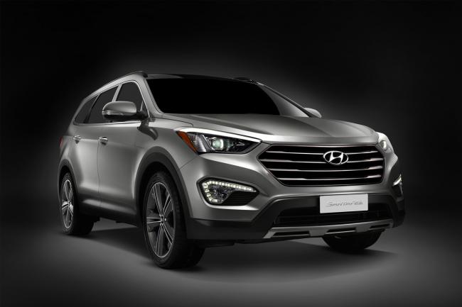 Exterieur_Hyundai-Grand-Santa-Fe_0