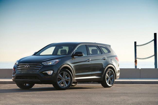 Exterieur_Hyundai-Grand-Santa-Fe_15