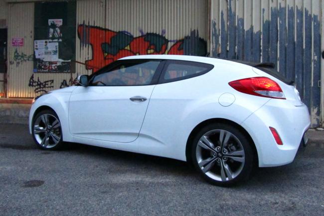 Exterieur_Hyundai-Veloster-GDI_2