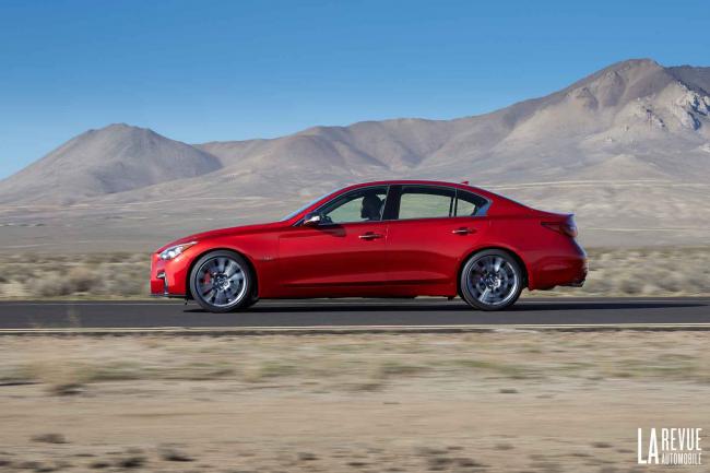 Exterieur_Infiniti-Q50-2017_9