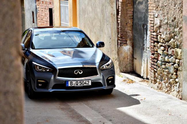 Exterieur_Infiniti-Q50-S-Hybrid_18