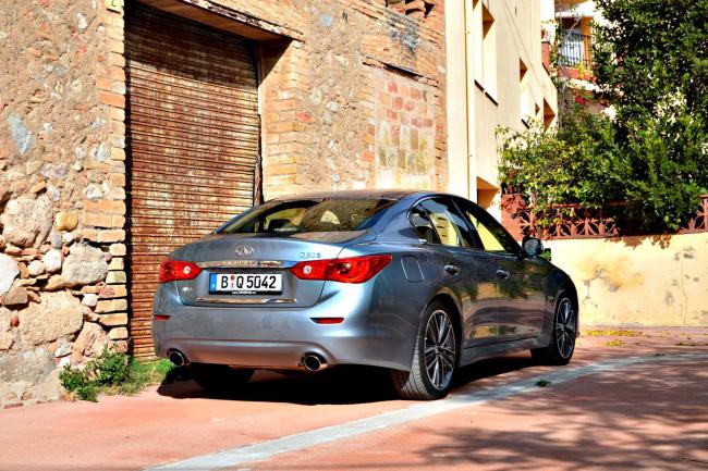 Exterieur_Infiniti-Q50-S-Hybrid_5