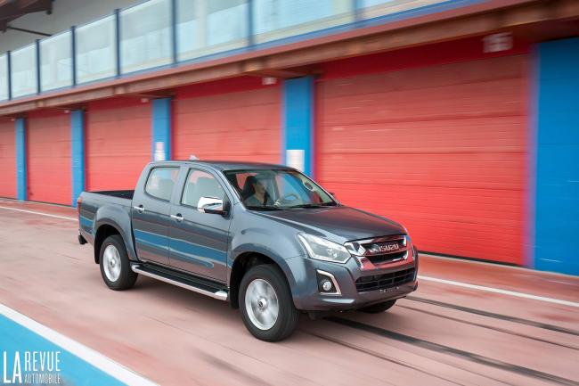 Exterieur_Isuzu-D-Max-2017_17