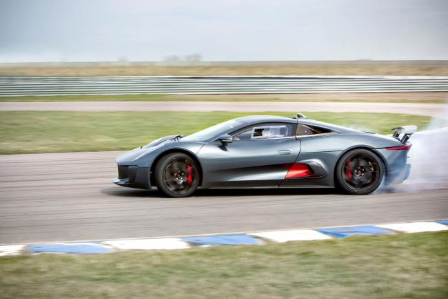 Exterieur_Jaguar-C-X75-hybrid_9