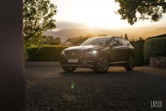 Exterieur_jaguar-f-pace-p400e-l-essai-de-la-version-hybride-rechargeable_0
