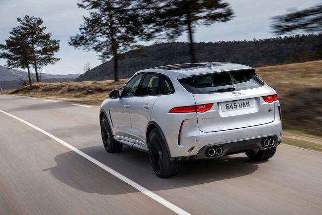 Jaguar F-Pace SVR: un ESSAI de V8, ça donne le sourire !