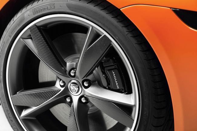 Exterieur_Jaguar-F-Type-Black-Pack_5