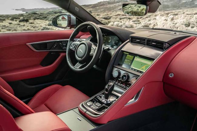 Essai F-TYPE Touch Pro : un cockpit Jaguar ultra connecté