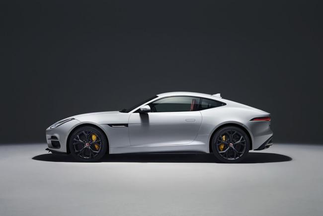 Exterieur_Jaguar-F-Type-R-2017_0