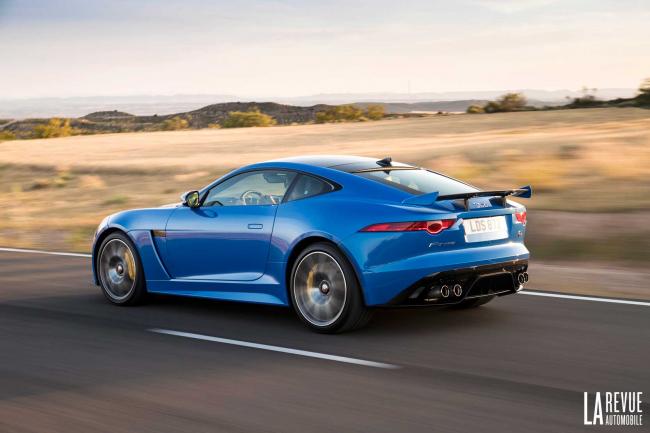 Exterieur_Jaguar-F-Type-SVR-Coupe_19