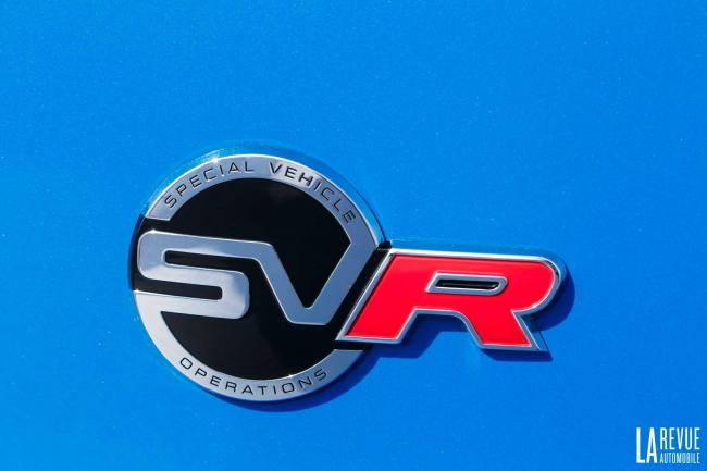 Exterieur_Jaguar-F-Type-SVR-Coupe_16