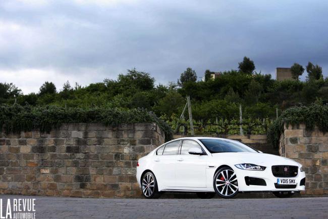 Exterieur_Jaguar-XE-S-3.0_0