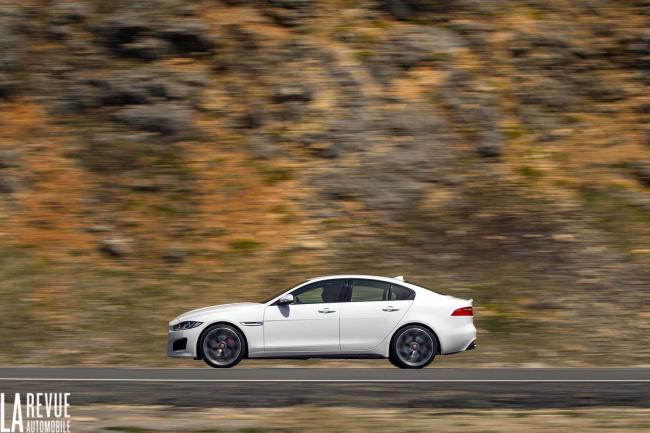 Exterieur_Jaguar-XE-S-3.0_15