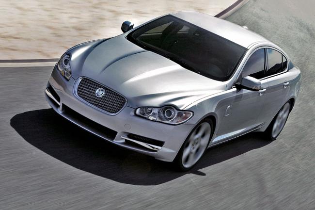 Exterieur_Jaguar-XF_3