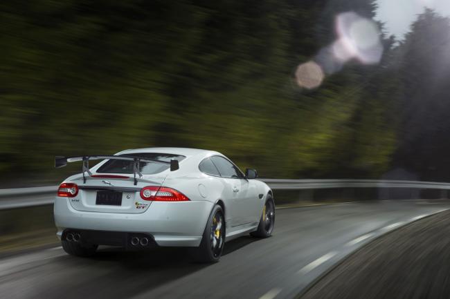 Exterieur_Jaguar-XKR-S-GT_2