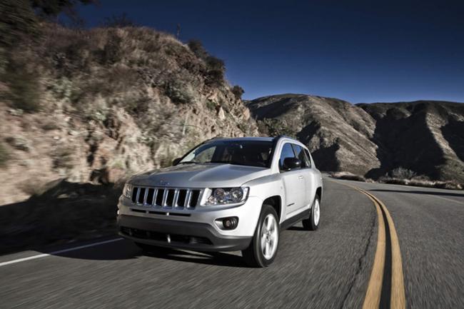 Exterieur_Jeep-Compass-2011_0