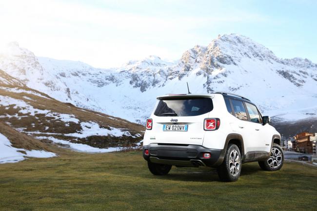 Exterieur_Jeep-Renegade-Limited-140-4x4_20