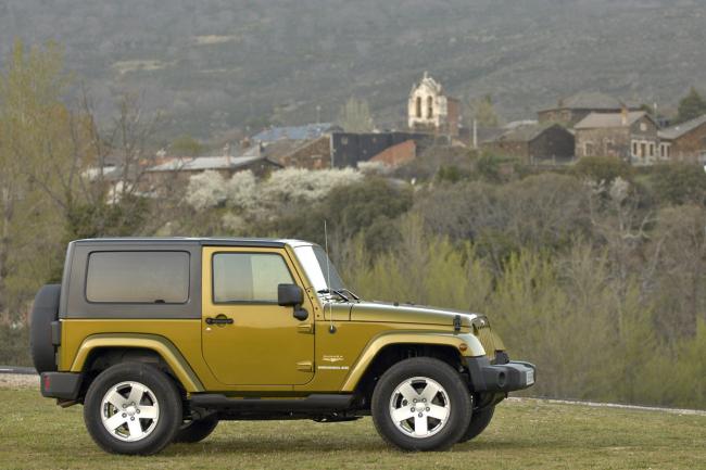 Exterieur_Jeep-Wrangler_0