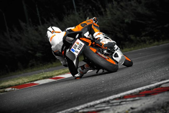 Exterieur_KTM-Duke-RC-390_1