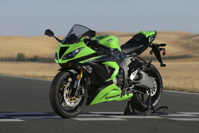 Exterieur_Kawasaki-Ninja-ZX-6R-2013_1