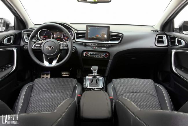 Interieur_Kia-Ceed-2018-1.4-T-GDI_27