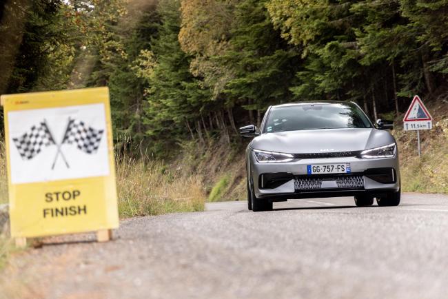 Essai Kia EV6 GT : un éléphant sur le col de Turini