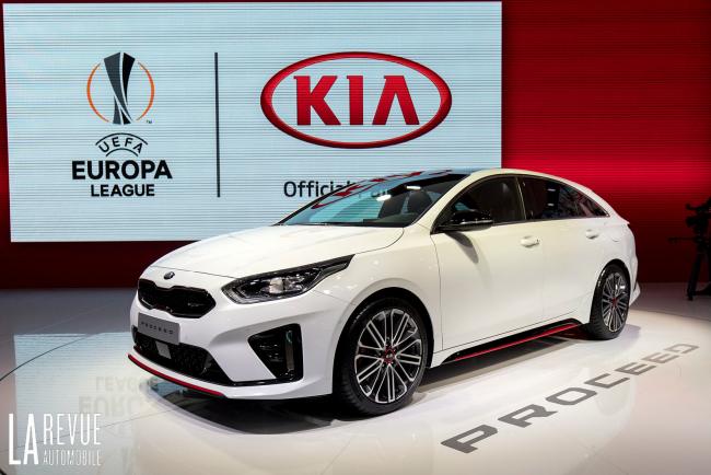 Exterieur_Kia-ProCeed-Salon_5