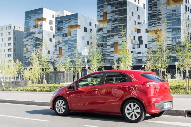 Exterieur_Kia-Rio-2015_15