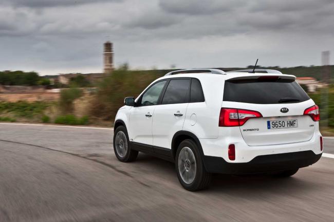 Exterieur_Kia-Sorento-2013_2