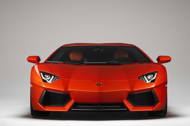 Exterieur_Lamborghini-Aventador_5