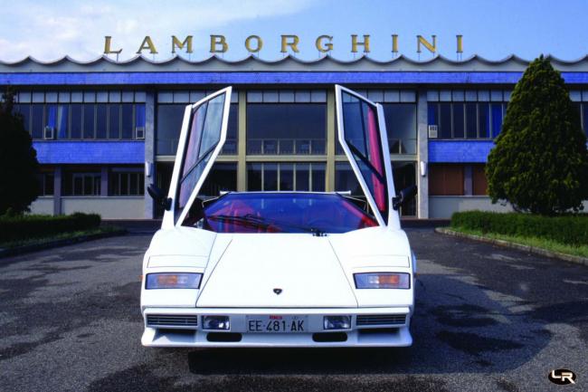 Exterieur_Lamborghini-Countach-1985_4