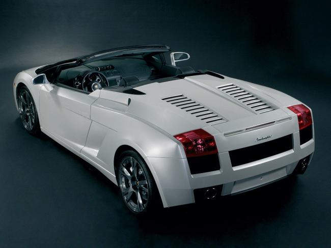 Exterieur_Lamborghini-Gallardo-Spyder_5