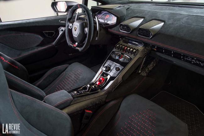 Interieur_Lamborghini-Huracan-Performante-Essai_22