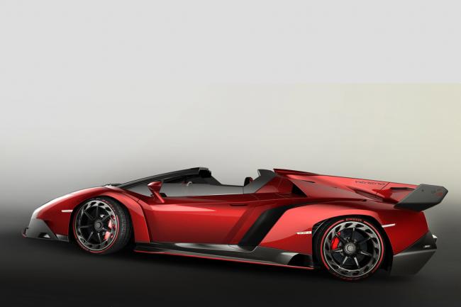 Exterieur_Lamborghini-Veneno-Roadster_4