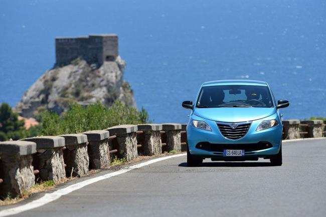 Exterieur_Lancia-Ypsilon-Elefantino_2